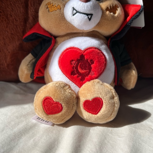 *LIMITED EDITION RARE Care Bears x Monsters 9” plush.Tenderheart Bear as Dracula - Picture 3 of 3